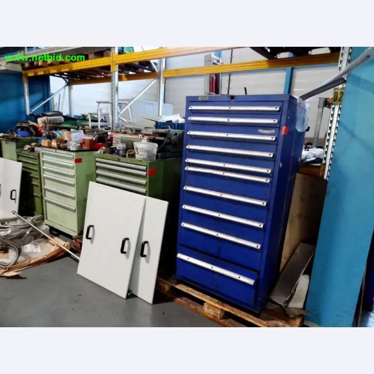 Bewerkingscentrum incl. toebehoren en assembleerlijn-6