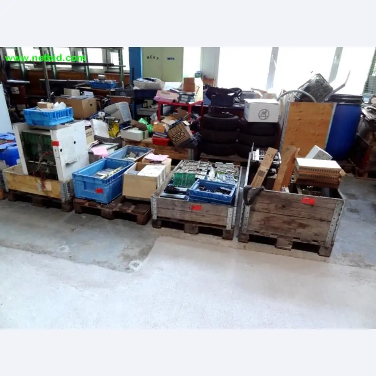 Bewerkingscentrum incl. toebehoren en assembleerlijn-1