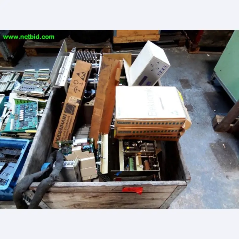 Bewerkingscentrum incl. toebehoren en assembleerlijn-2