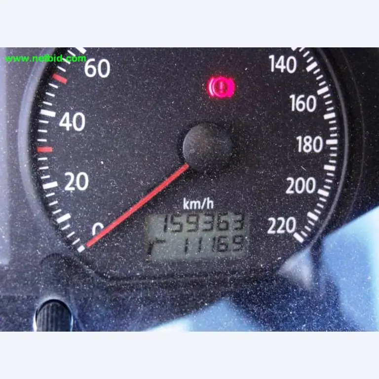 Bewerkingscentrum incl. toebehoren en assembleerlijn-12