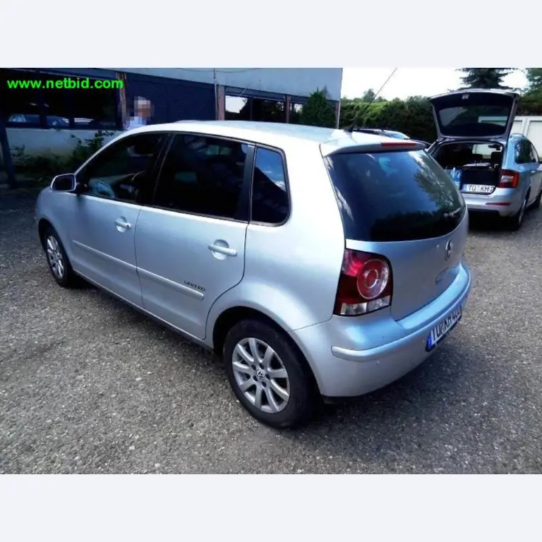 Bewerkingscentrum incl. toebehoren en assembleerlijn-2