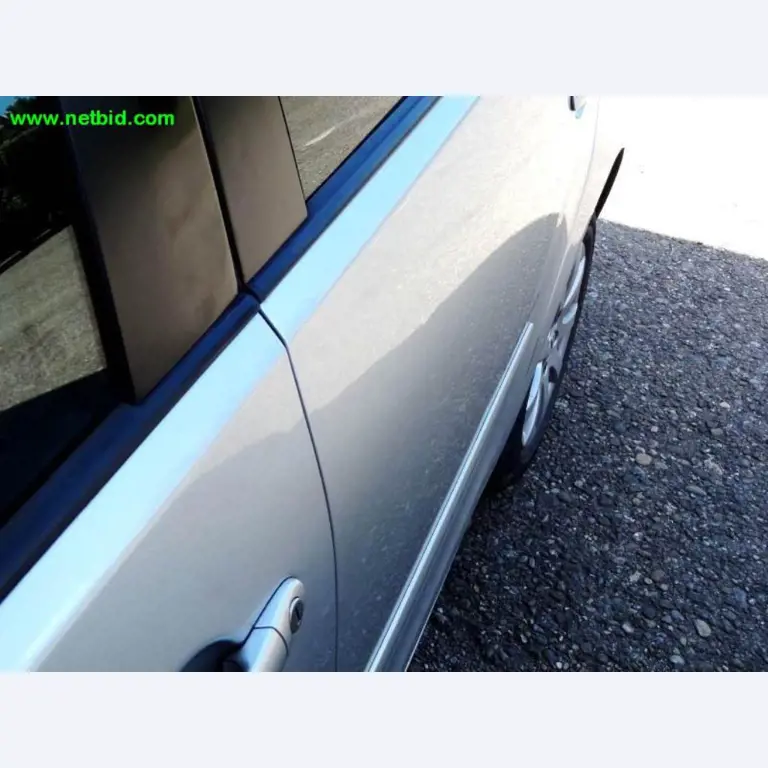 Bewerkingscentrum incl. toebehoren en assembleerlijn-3