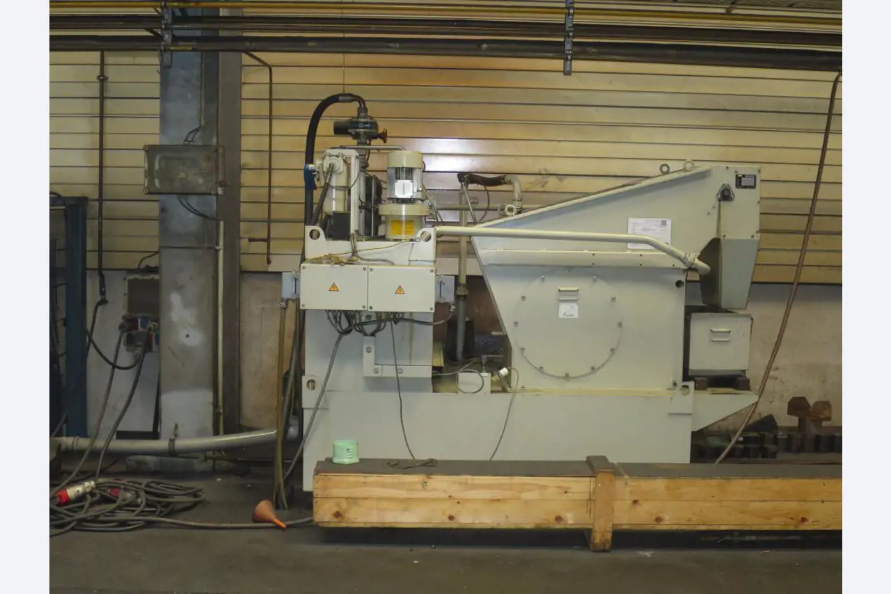2 CNC-Horizontal boring and milling machines, SCHIESS/KURAKI-10