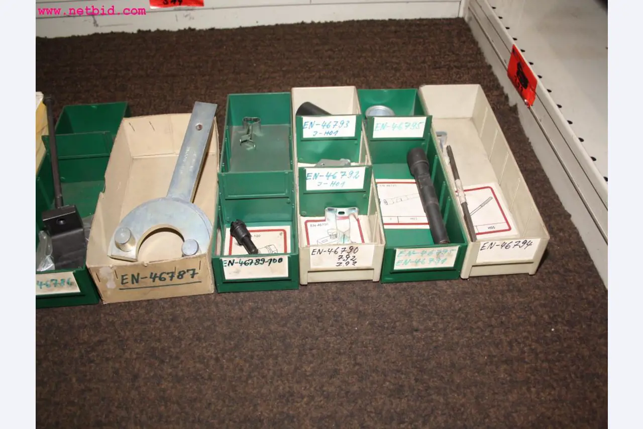 Betriebs- und Geschäftsausstattung aus dem Bereich Kfz-Werkstatt-3