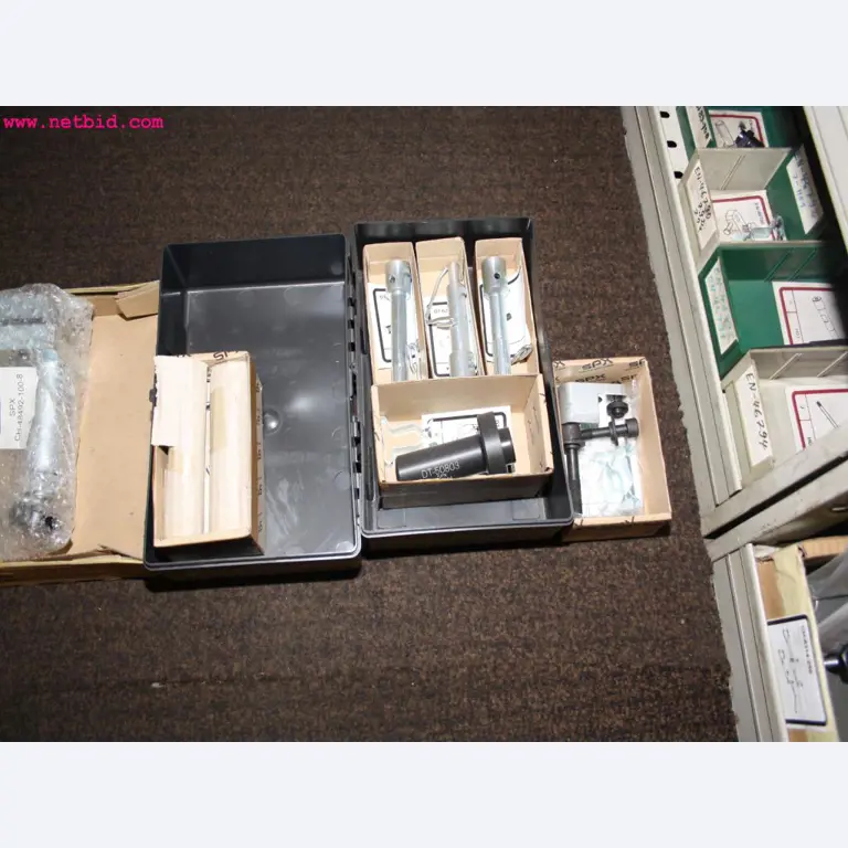 Betriebs- und Geschäftsausstattung aus dem Bereich Kfz-Werkstatt-5