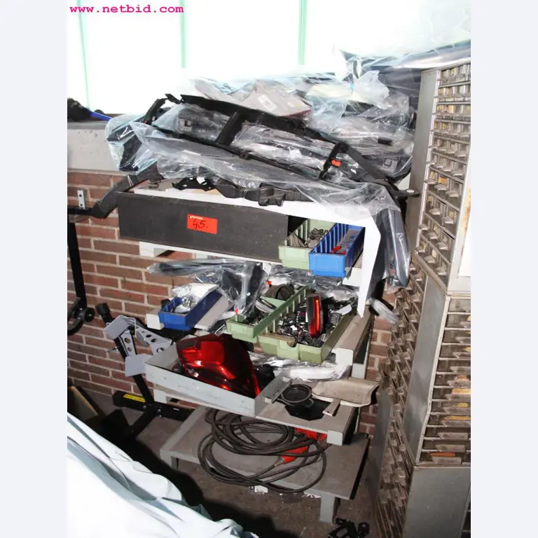 well-maintained machines from the sector automobile workshop -2