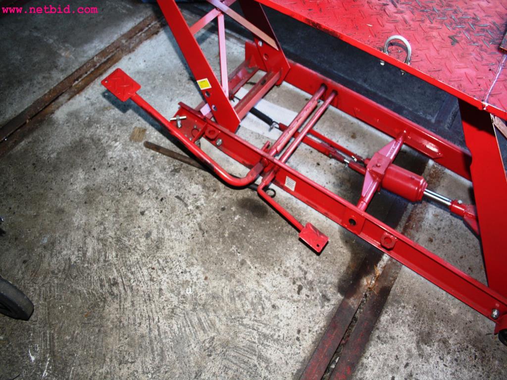 Betriebs- und Geschäftsausstattung aus dem Bereich Kfz-Werkstatt-3