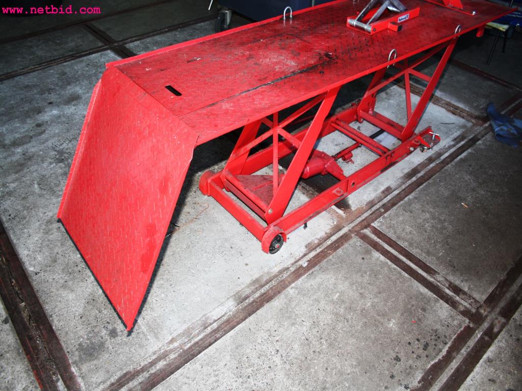 Betriebs- und Geschäftsausstattung aus dem Bereich Kfz-Werkstatt-5