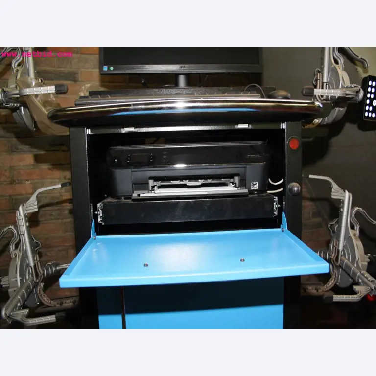 well-maintained machines from the sector automobile workshop -6