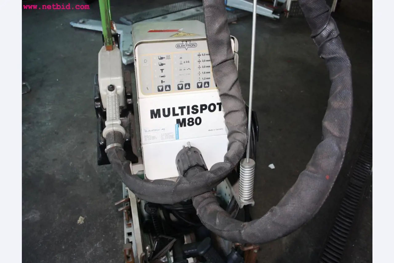 Equipement d'exploitation et de gestion du secteur de l'atelier automobile-2