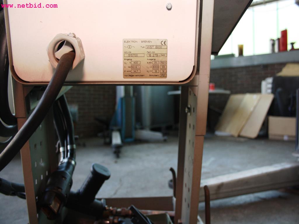 well-maintained machines from the sector automobile workshop -5