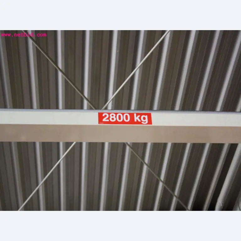 well-maintained machines from the sector automobile workshop -7