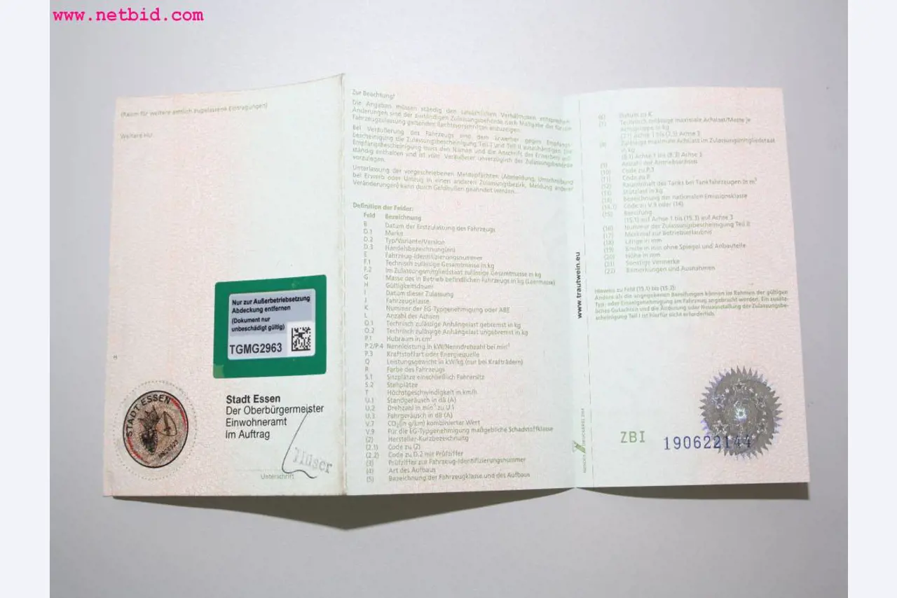 well-maintained machines from the sector automobile workshop -10