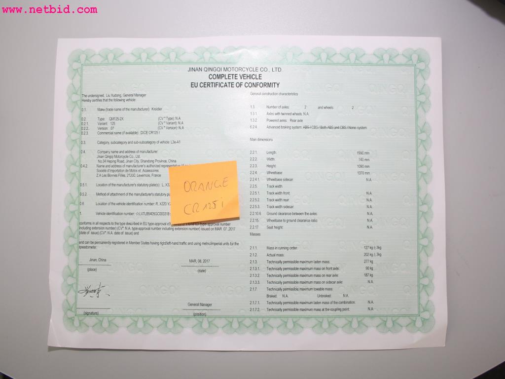 well-maintained machines from the sector automobile workshop -2