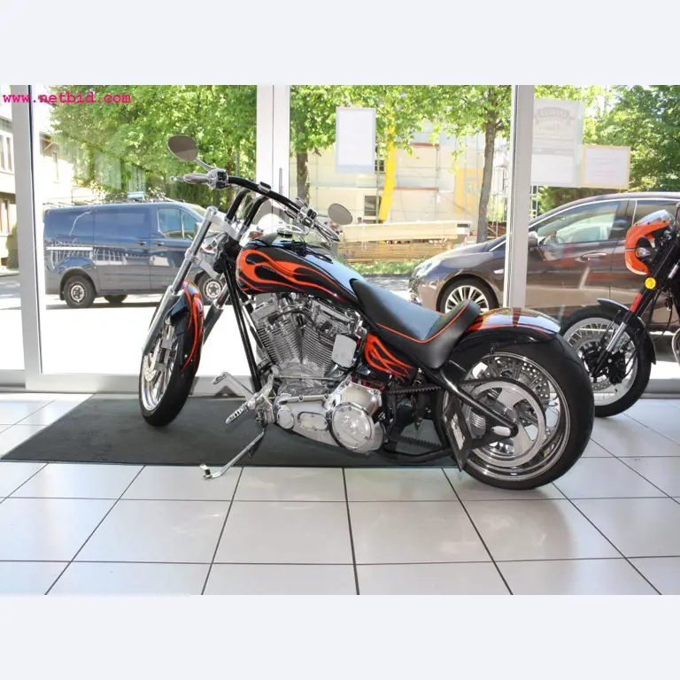 well-maintained machines from the sector automobile workshop -2