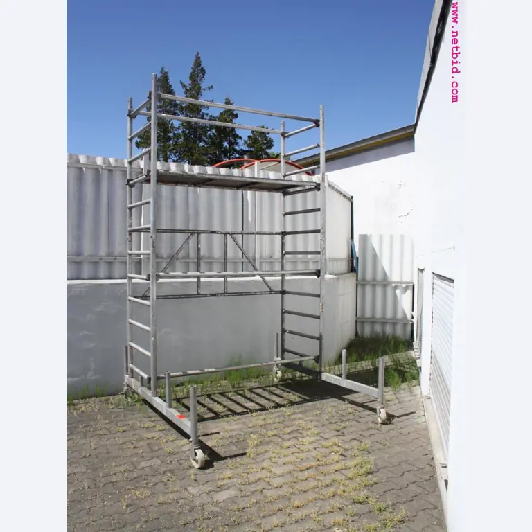 well-maintained machines from the sector automobile workshop -2