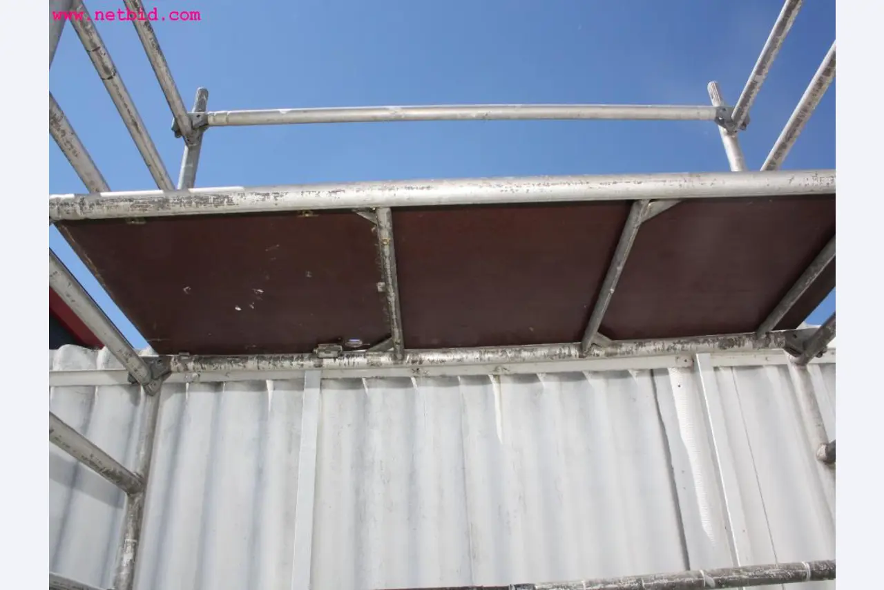 well-maintained machines from the sector automobile workshop -5