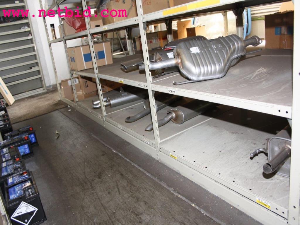 well-maintained machines from the sector automobile workshop -10