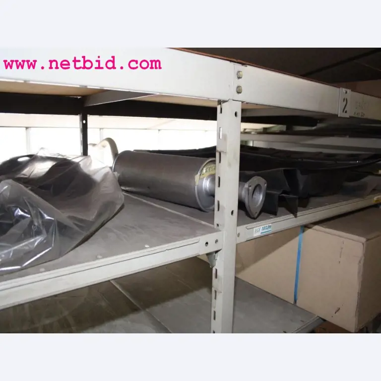 well-maintained machines from the sector automobile workshop -5