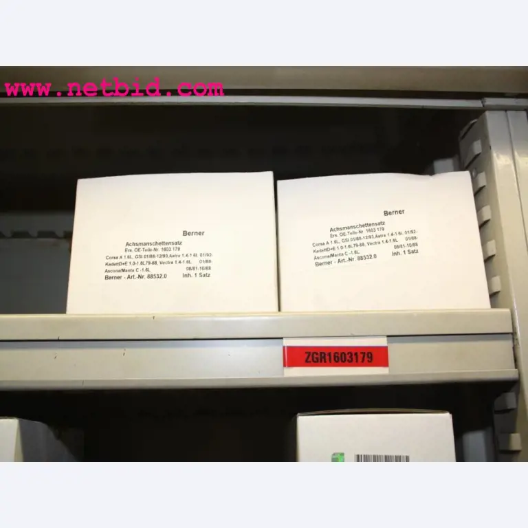 well-maintained machines from the sector automobile workshop -7