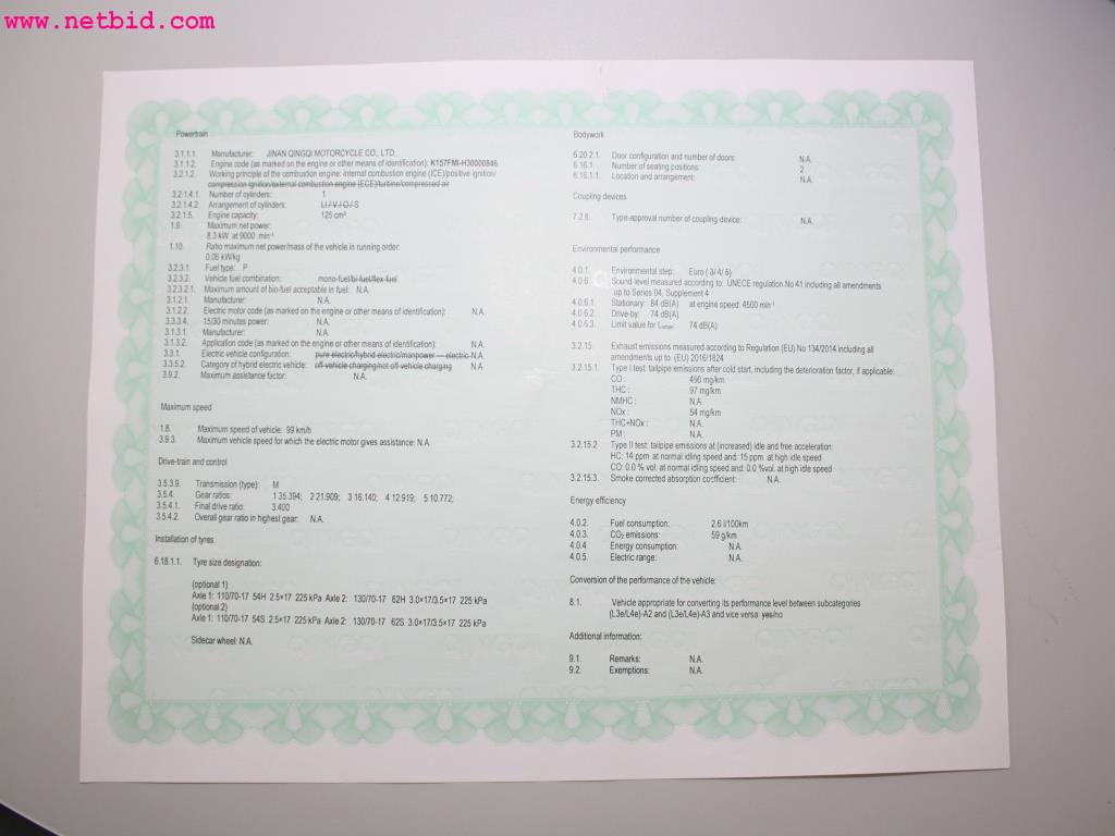well-maintained machines from the sector automobile workshop -11