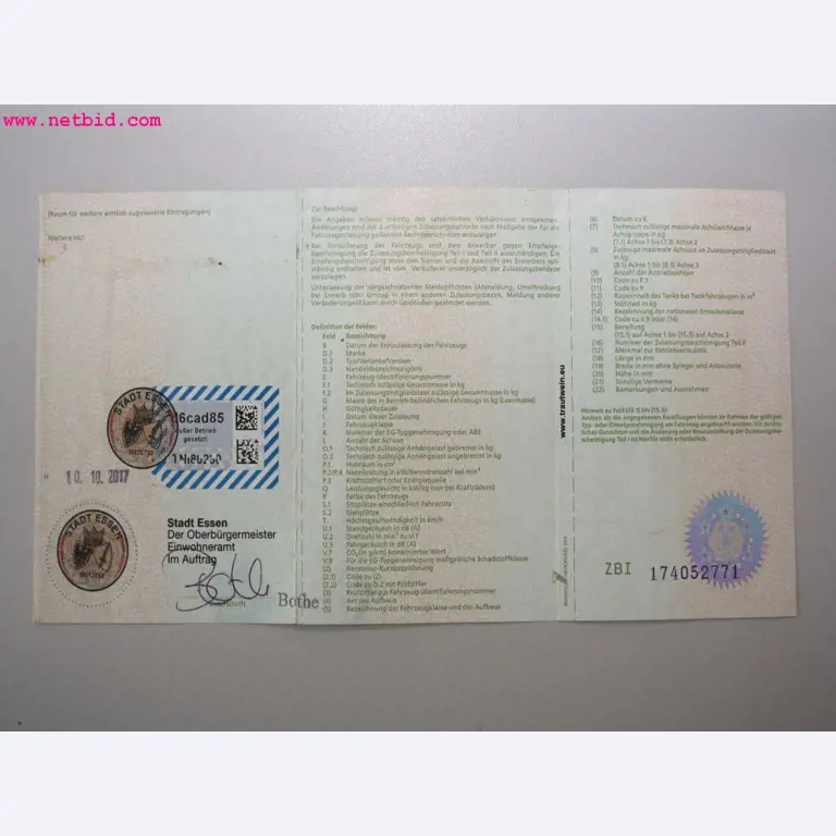 well-maintained machines from the sector automobile workshop -8