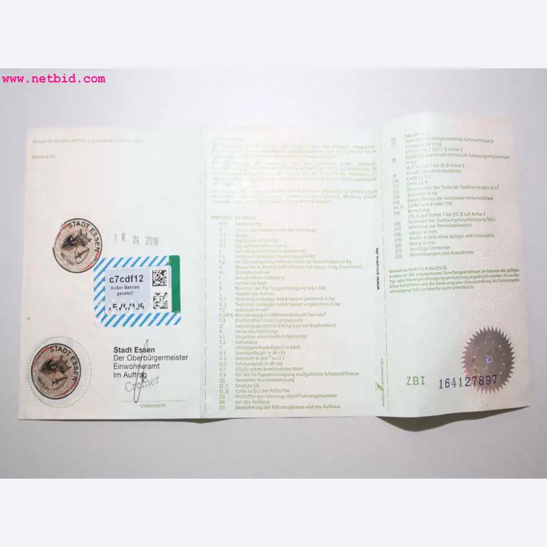 well-maintained machines from the sector automobile workshop -18