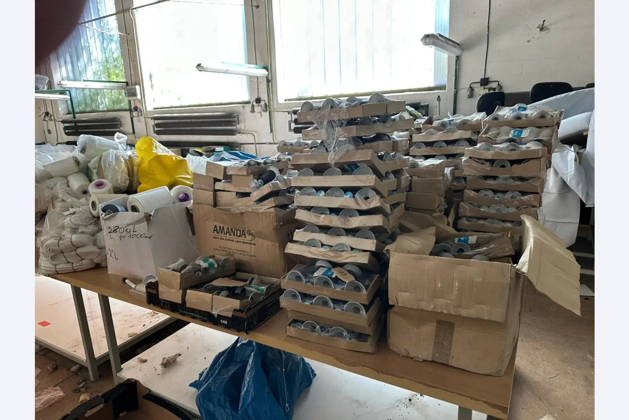 dobře udržované dřevoobráběcí stroje-4