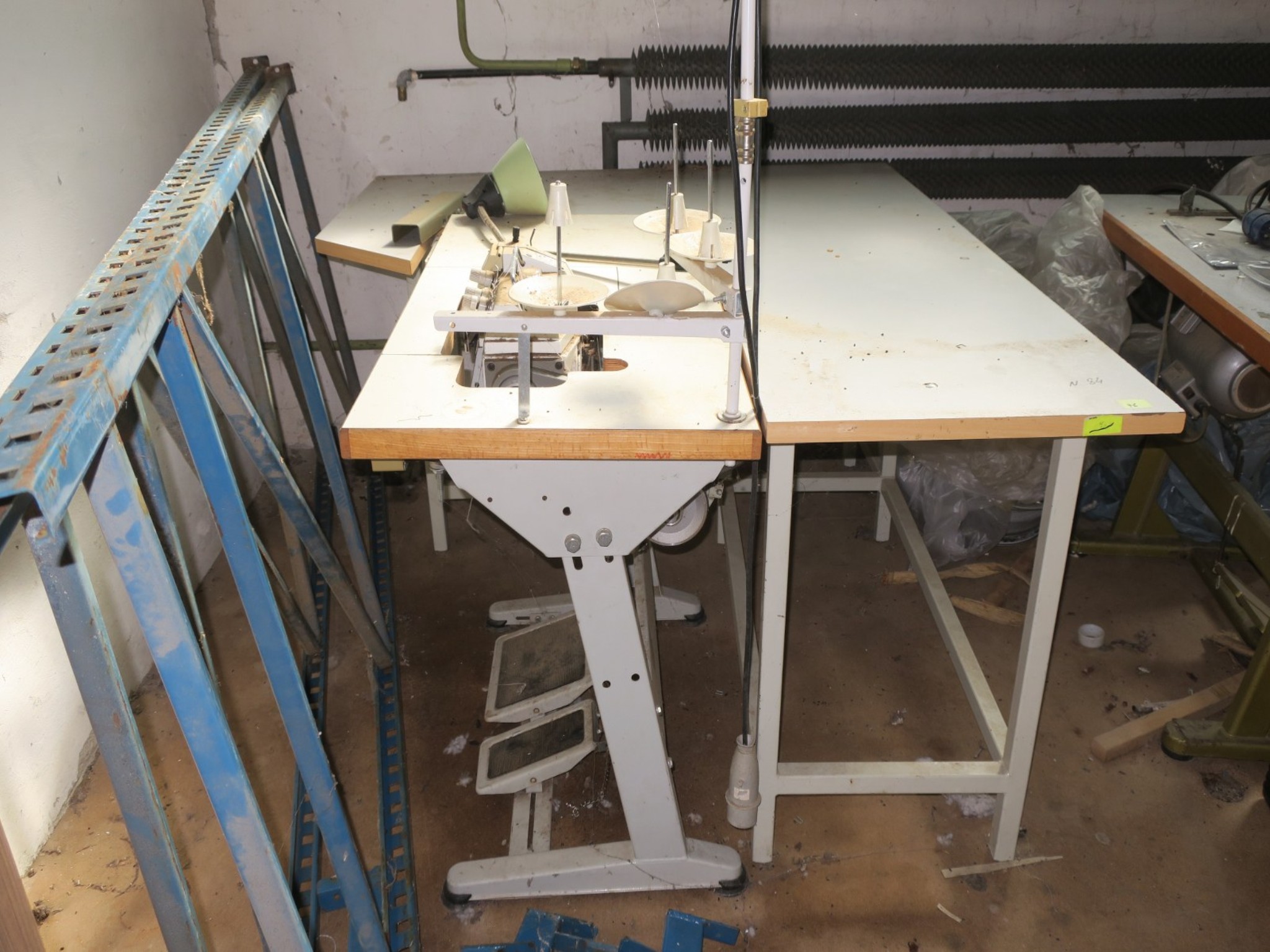 gepflegte Holzbearbeitungsmaschinen-2