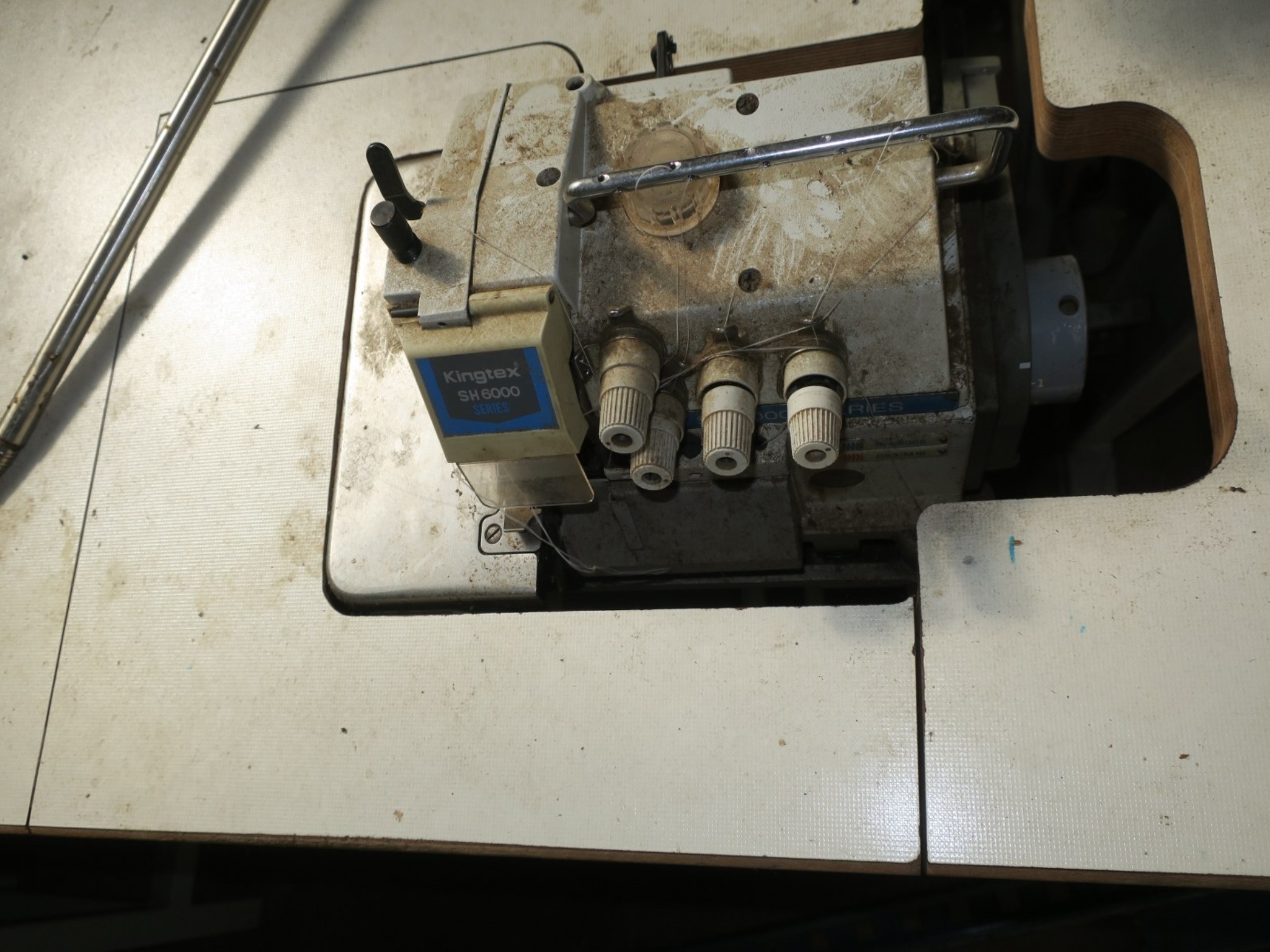 gepflegte Holzbearbeitungsmaschinen-5