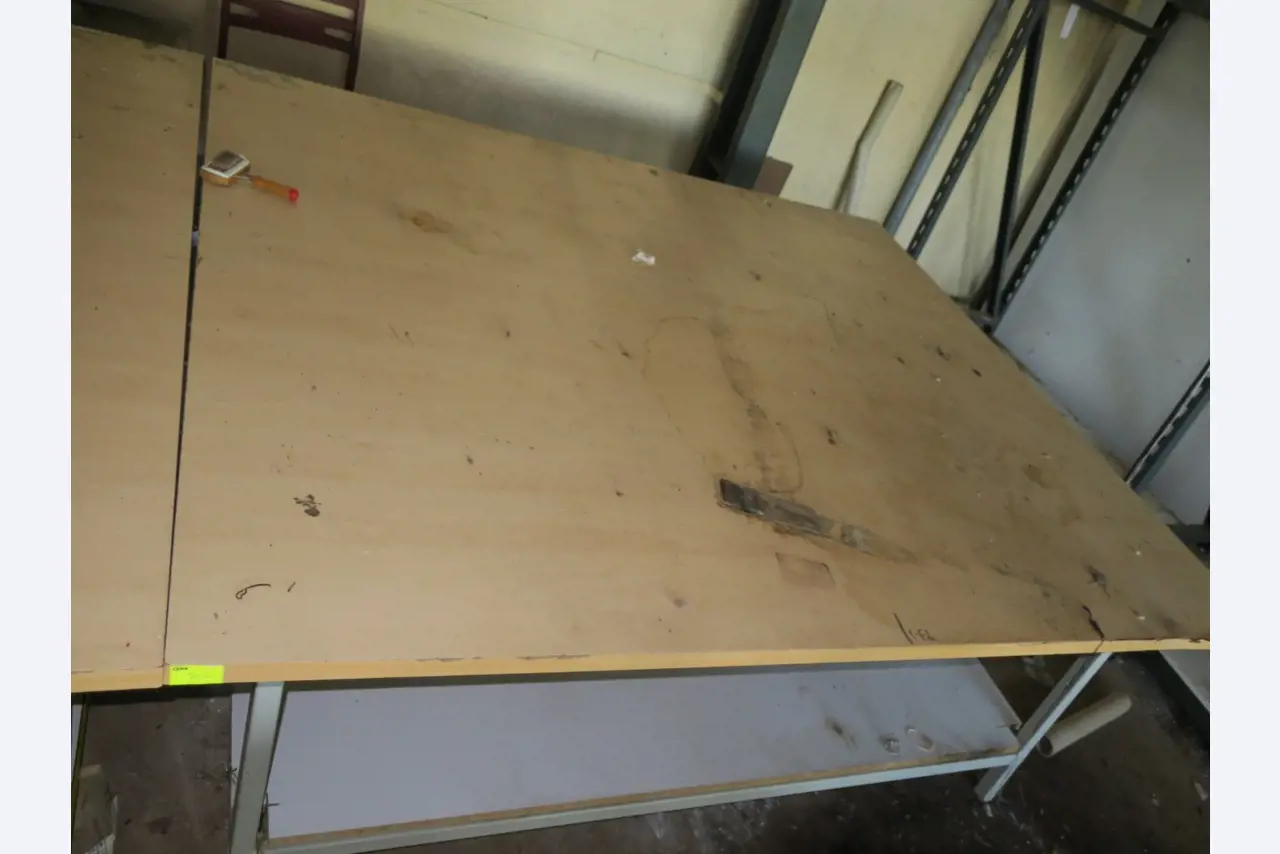 well maintained machines for wood processing-5