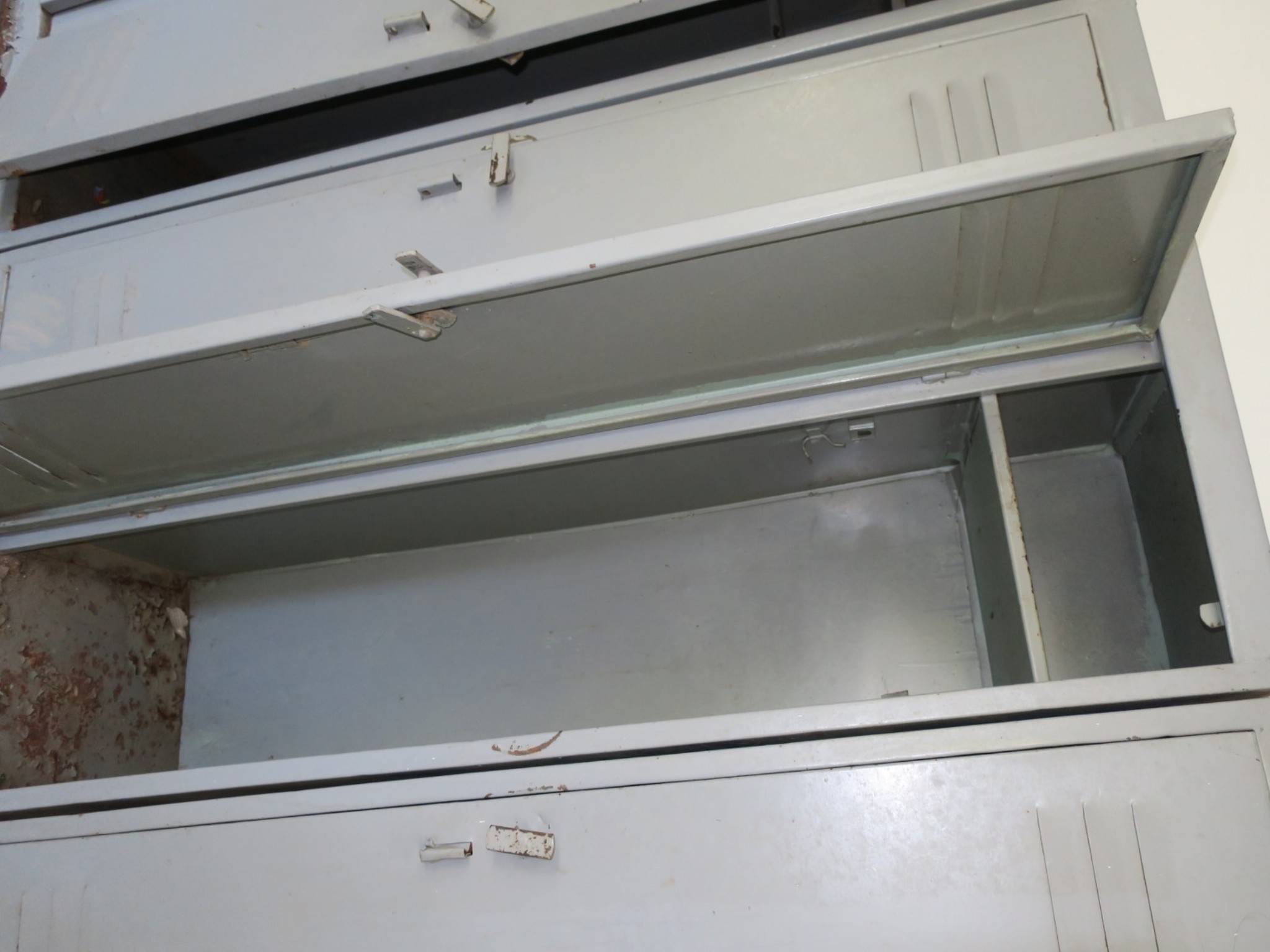 maszyny z zakladu produkcji mebli-2