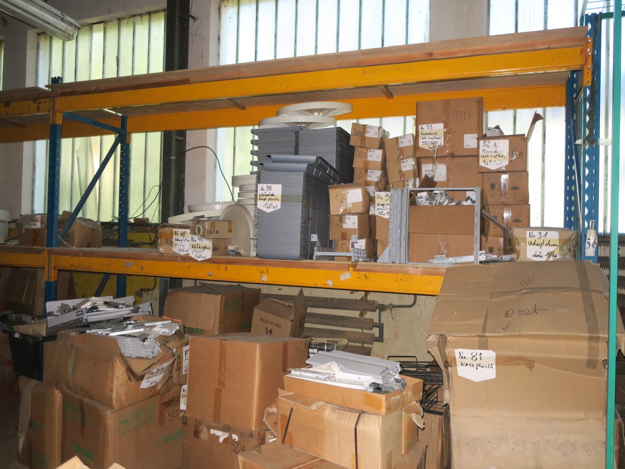 maszyny z zakladu produkcji mebli-2