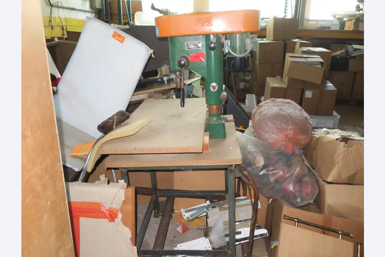máquinas para trabalhar madeira bem conservadas-1