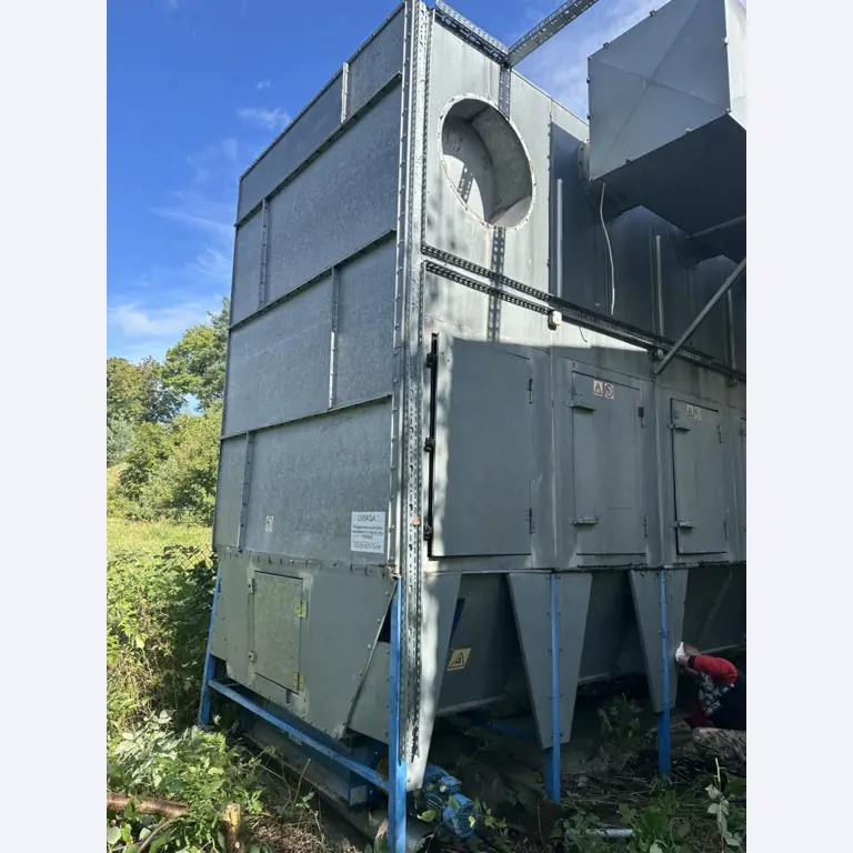 well maintained machines for wood processing-2