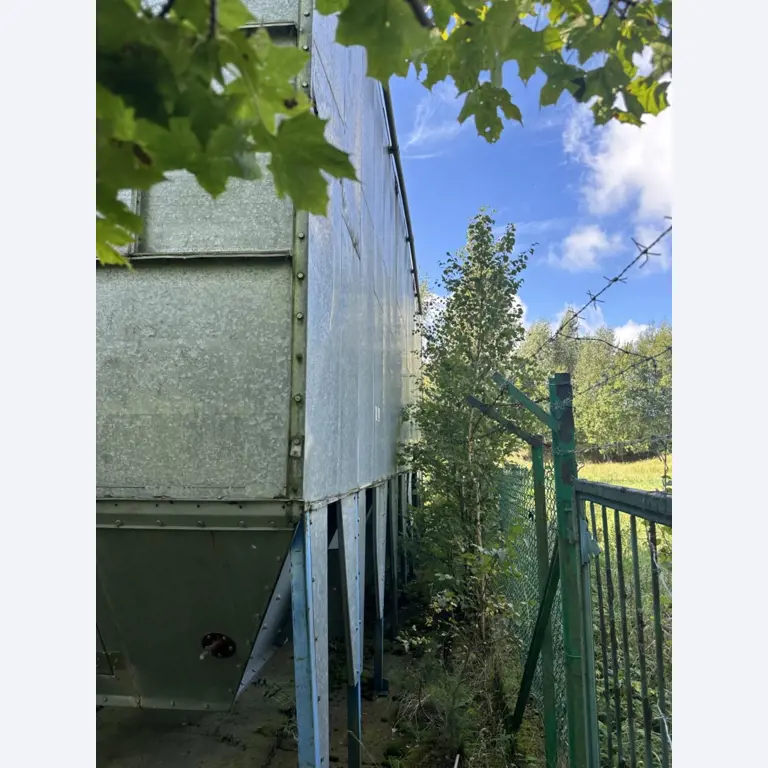 well maintained machines for wood processing-7