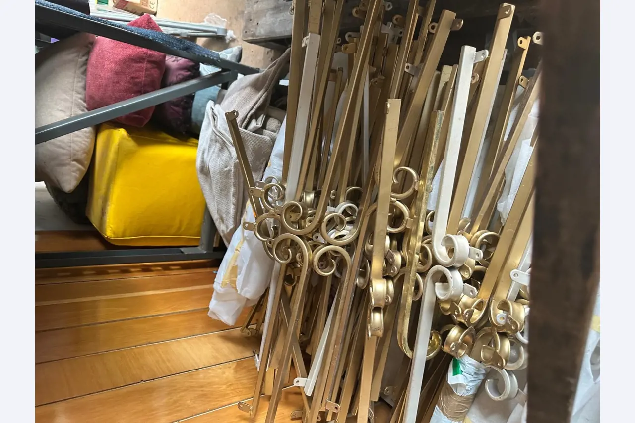 dobro vzdrževani stroji za obdelavo lesa.-4