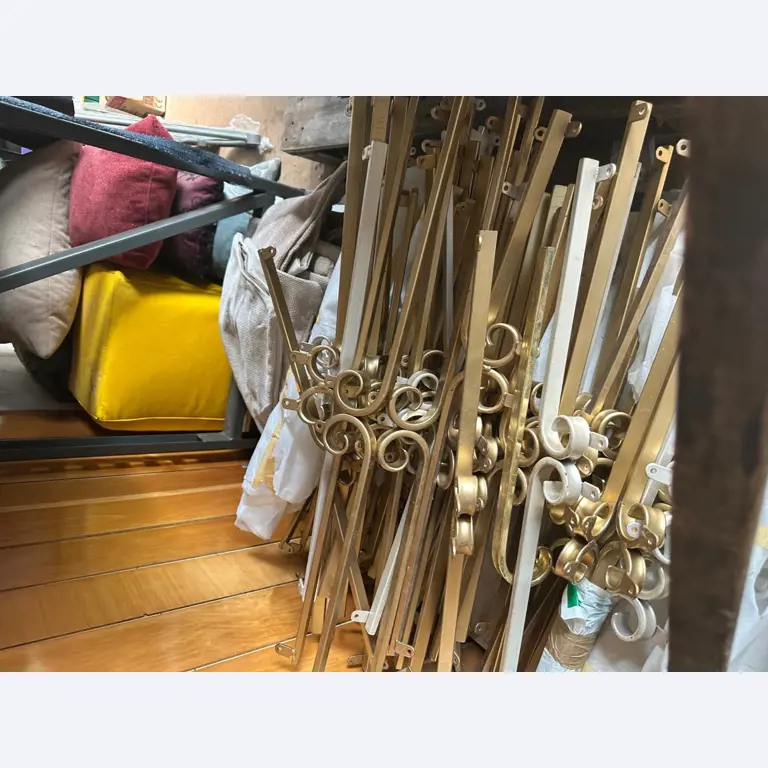 dobro vzdrževani stroji za obdelavo lesa.-4