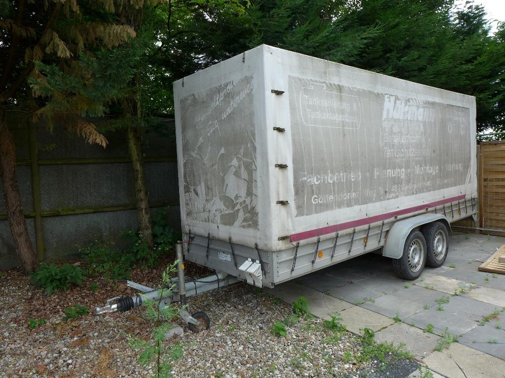 Maszyny budowlane, narzędzia ręczne, samochody, przyczepy i inne środki trwałe <br-5