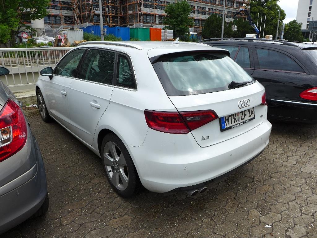 Maszyny budowlane, narzędzia ręczne, samochody, przyczepy i inne środki trwałe <br-2