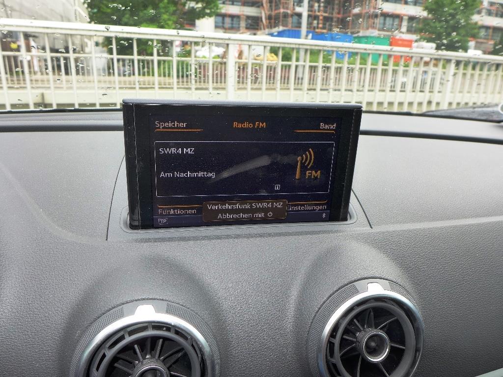 Maszyny budowlane, narzędzia ręczne, samochody, przyczepy i inne środki trwałe <br-26