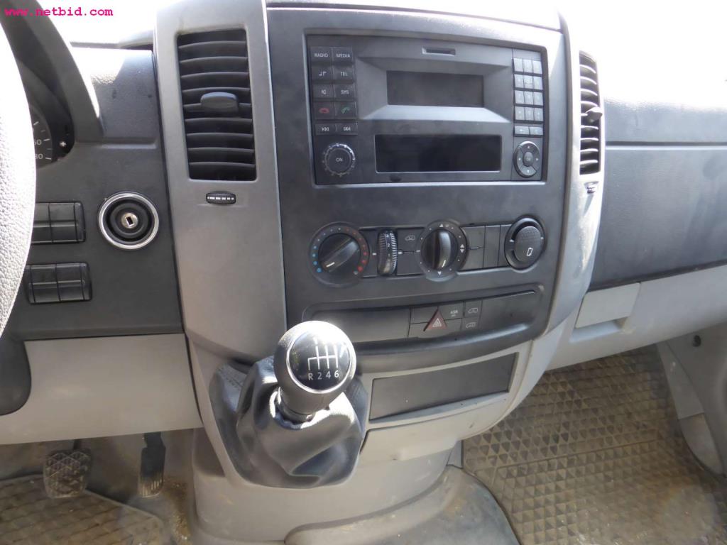 
Elektrohandarbeitsgeräte und Bürotechnik<br>-12