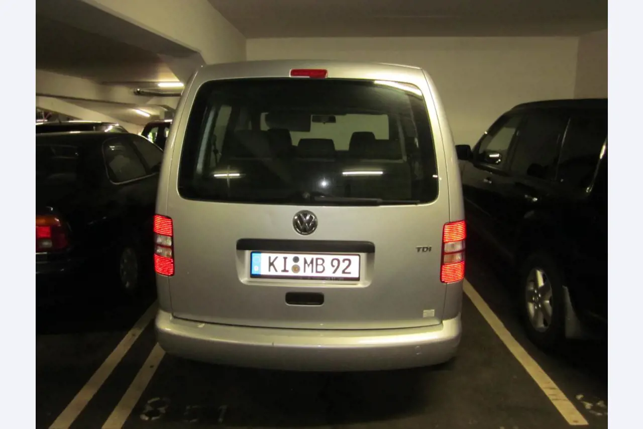 Elektrohandarbeitsgeräte und Bürotechnik<br>-2