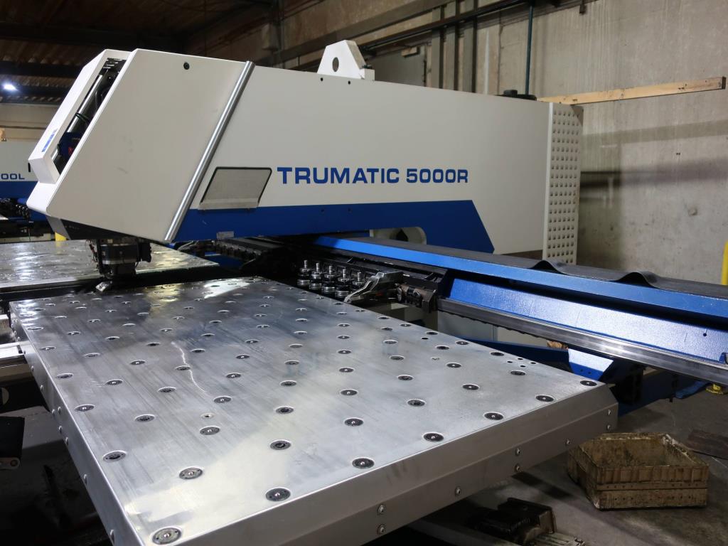 Machines for processing thin/medium thick sheet metal<br> (cutting, punching, pressing, bending)<br><font size="2">In collaboration with Hilco Industrial Acquisitions bv<br></font>-2