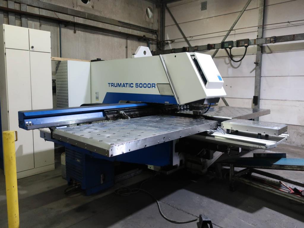 Machines for processing thin/medium thick sheet metal<br> (cutting, punching, pressing, bending)<br><font size="2">In collaboration with Hilco Industrial Acquisitions bv<br></font>-4