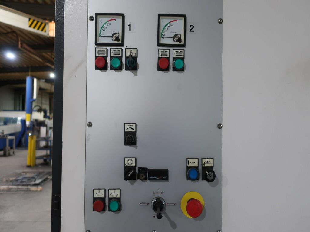 Machines for processing thin/medium thick sheet metal<br> (cutting, punching, pressing, bending)<br><font size="2">In collaboration with Hilco Industrial Acquisitions bv<br></font>-6