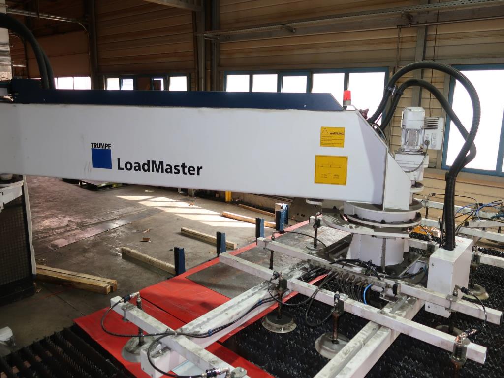 Machines for processing thin/medium thick sheet metal<br> (cutting, punching, pressing, bending)<br><font size="2">In collaboration with Hilco Industrial Acquisitions bv<br></font>-18