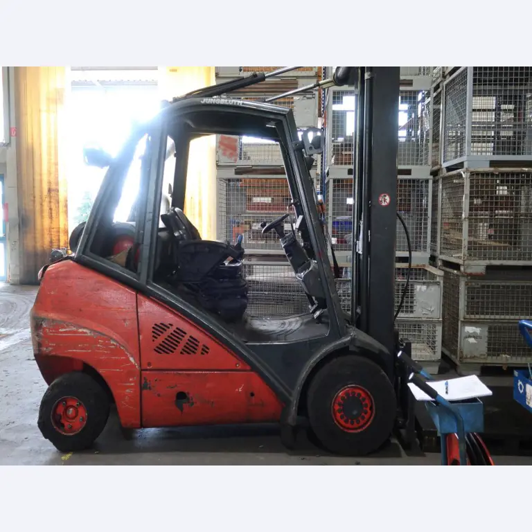 Máquinas para o processamento de chapas metálicas de espessura fina/média<br>(corte, perfuração, prensagem, dobragem)<br><font size="2">Em colaboração com a Hilco Industrial Acquisitions bv</font>-1