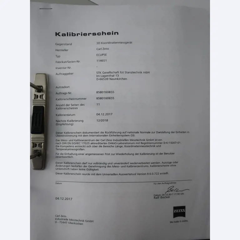 Máquinas para o processamento de chapas metálicas de espessura fina/média<br>(corte, perfuração, prensagem, dobragem)<br><font size="2">Em colaboração com a Hilco Industrial Acquisitions bv</font>-7