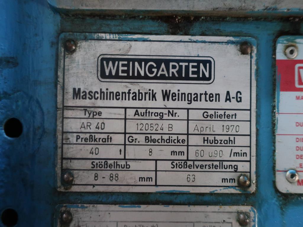 Machines for processing thin/medium thick sheet metal<br> (cutting, punching, pressing, bending)<br><font size="2">In collaboration with Hilco Industrial Acquisitions bv<br></font>-4